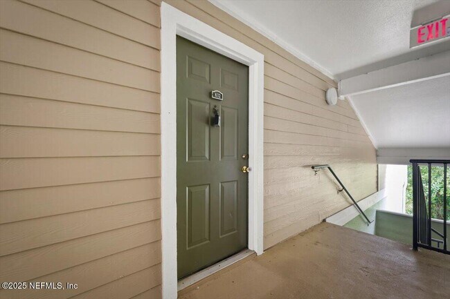 Foto del edificio - 7701 Timberlin Park Blvd