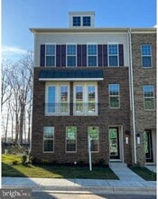 Building Photo - 1612 Field Sparrow Ter NE