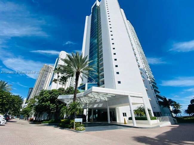 Photo - 16445 Collins Ave Apartment