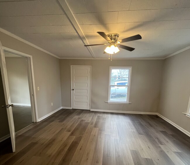 Foto del edificio - 720 Gra