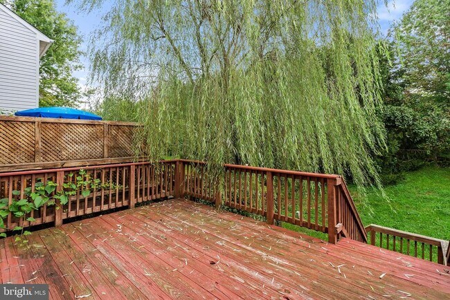 Foto del edificio - 570 Highland Towne Ln