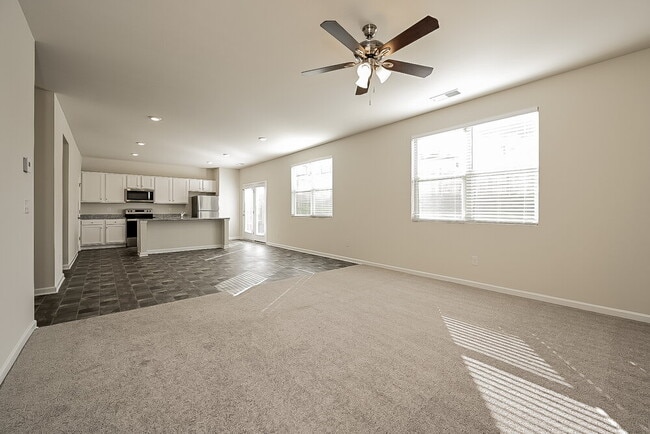 Building Photo - 316 Hamilton Pointe Dr