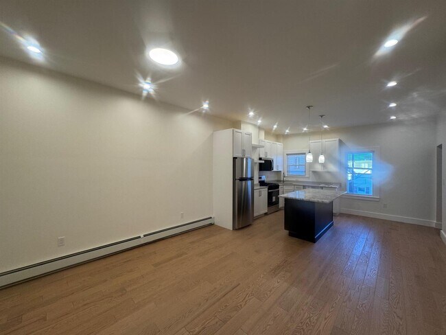 Foto del edificio - 13 Bristol St