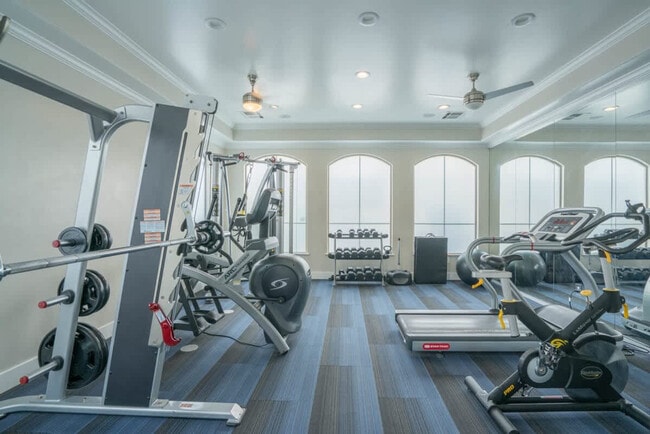 Foto del edificio - 10 W Minnezona Ave