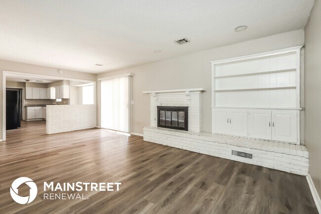 Foto del edificio - 2528 NW 119th St