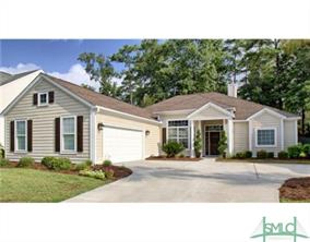 Foto principal - 4 bed 2 bath