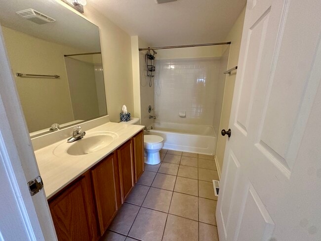 Building Photo - 2235 Waterleaf Ct