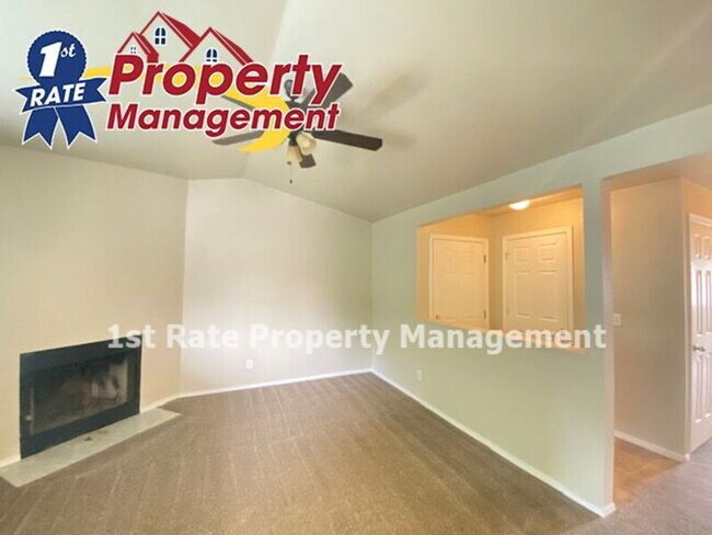 Foto del edificio - 5679 W Dorian Ln