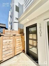 Building Photo - 3640 13th Ave W