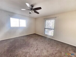 Building Photo - 1438 Plumeria St