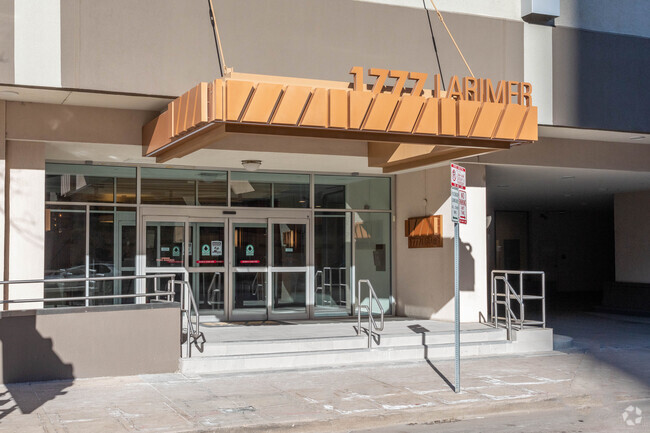 Entrada - Windsor Condominiums