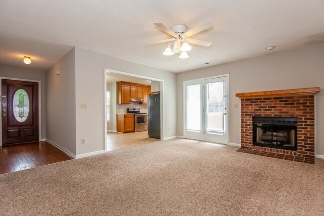 Foto del edificio - 4980 Valley Trail Ct