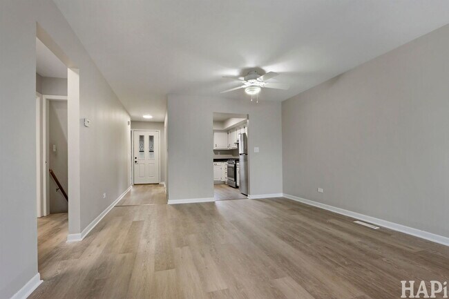 Foto del edificio - 920 Pleasant St