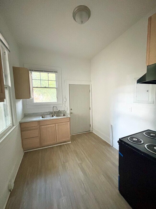 Foto del edificio - 203 Bragg St NE