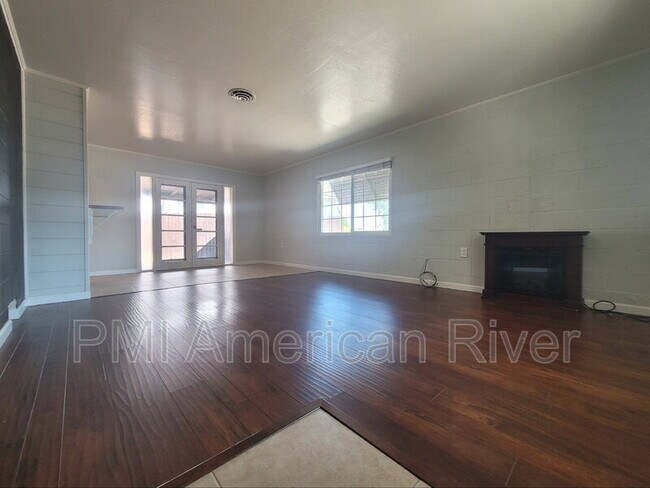 Foto del edificio - 5511 Gilgunn Wy