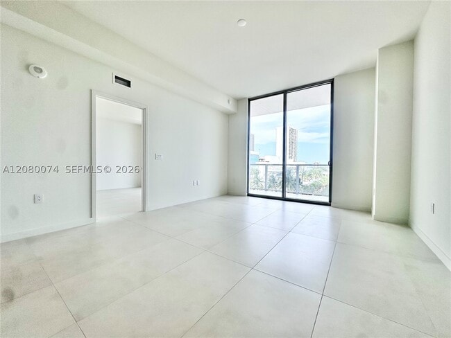 Building Photo - 1400 Biscayne Blvd