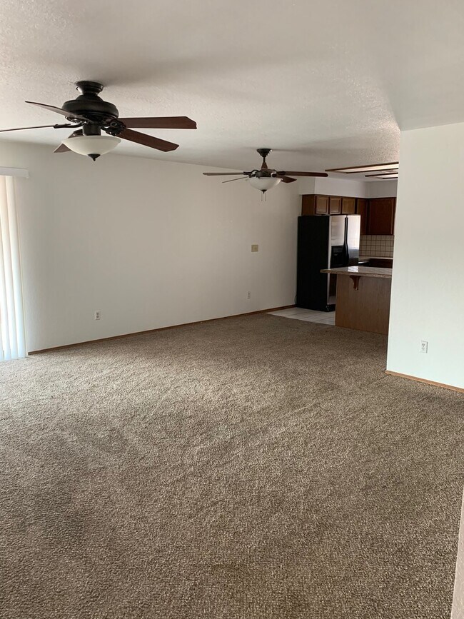 Building Photo - 3540 Kiowa Blvd S