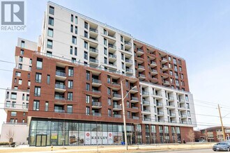 Building Photo - 3100 Keele St