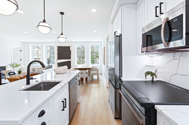 Photo - The Santmyers Apartments