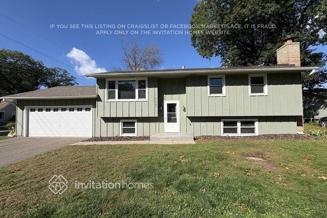 Building Photo - 707 S Shore Dr