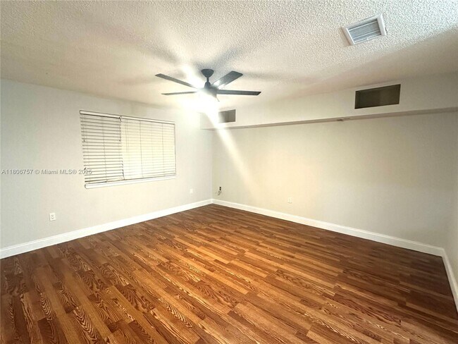 Foto del edificio - 14730 SW 90th Terrace