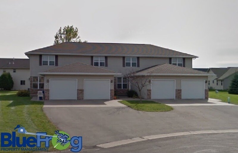 165016561656 Golf Bridge Dr, Neenah, WI 54956 Condo for Rent in