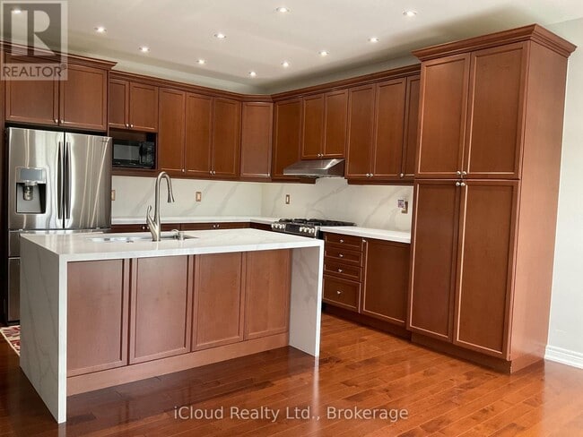 Building Photo - 27 Relton Cir
