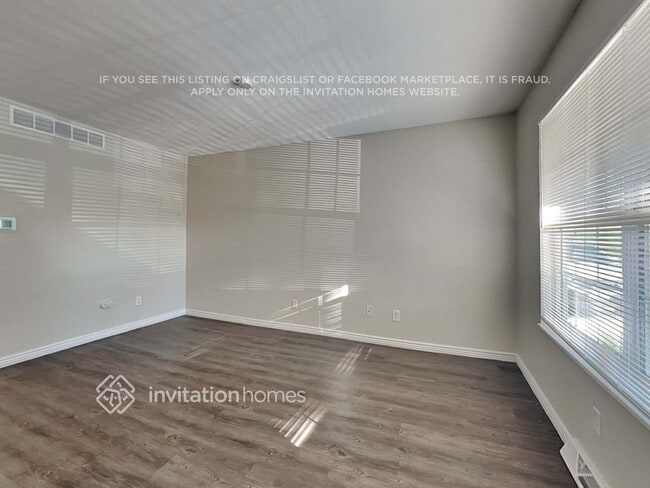 Foto del edificio - 8945 Field St