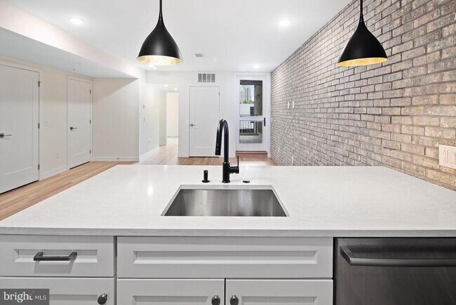 Foto del edificio - 806 N 2nd St