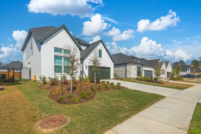 Building Photo - 7142 Carriage Lgt Dr