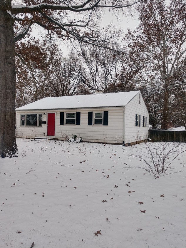 Building Photo - 1513 Paula Dr