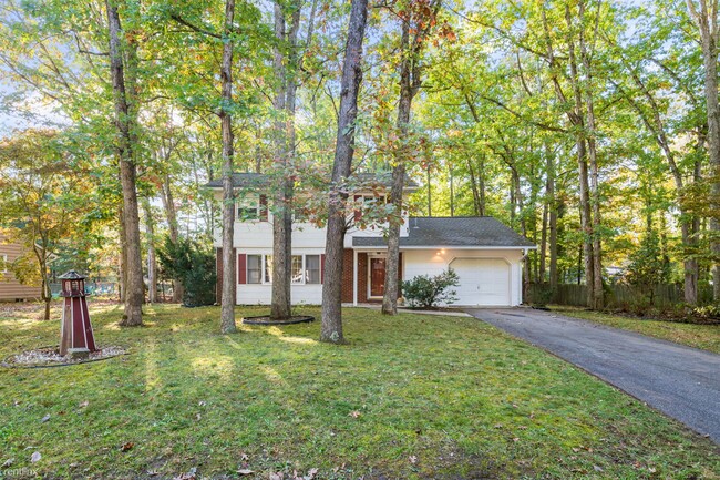 Building Photo - 4 br, 2 bath House - 1113 Cedarbrook Avenue