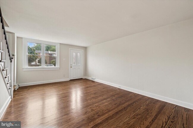 Building Photo - 234 Westbrook Dr