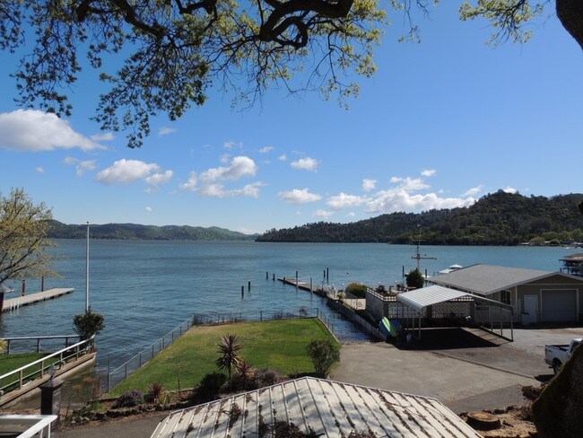 Foto del edificio - 9170 Konocti Bay Rd