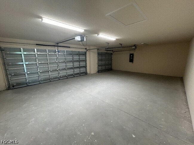 Foto del edificio - 9004 Lamkin Ct
