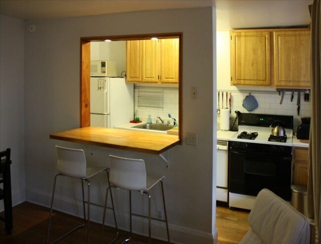Building Photo - 136 Fort Greene Pl