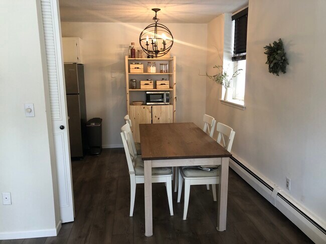 Foto del edificio - 2536 Dupont Ave S