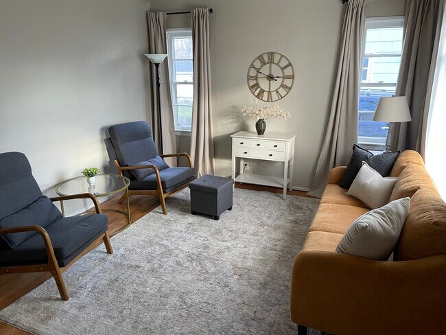 Foto del edificio - 829 Custer Ave