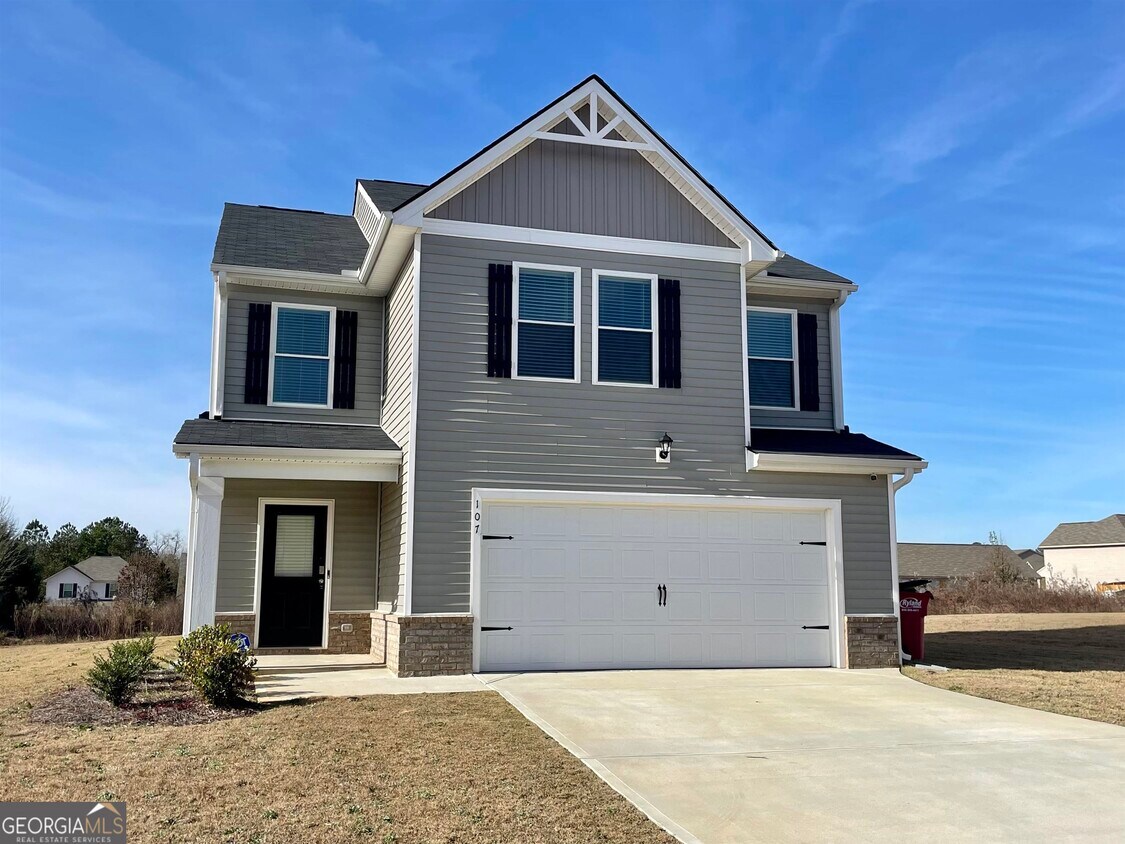 Foto principal - 107 River Birch Ln