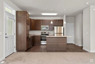 Building Photo - 4993-4995 Marsh Rd