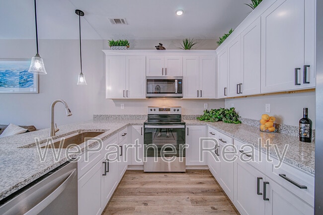 Foto del edificio - 9 N Rim Dr