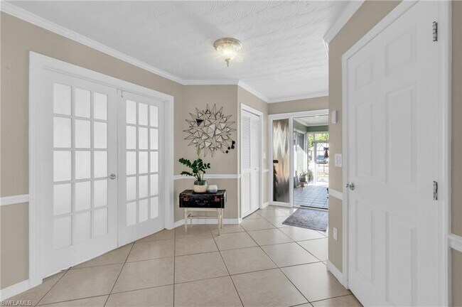 Foto del edificio - 726 109th Ave N