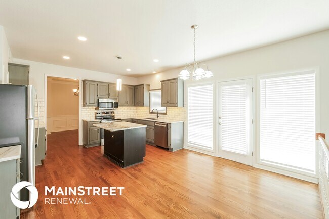 Foto del edificio - 6603 W 156th St