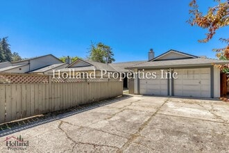 Building Photo - 6685-6687 SW 192nd Ave