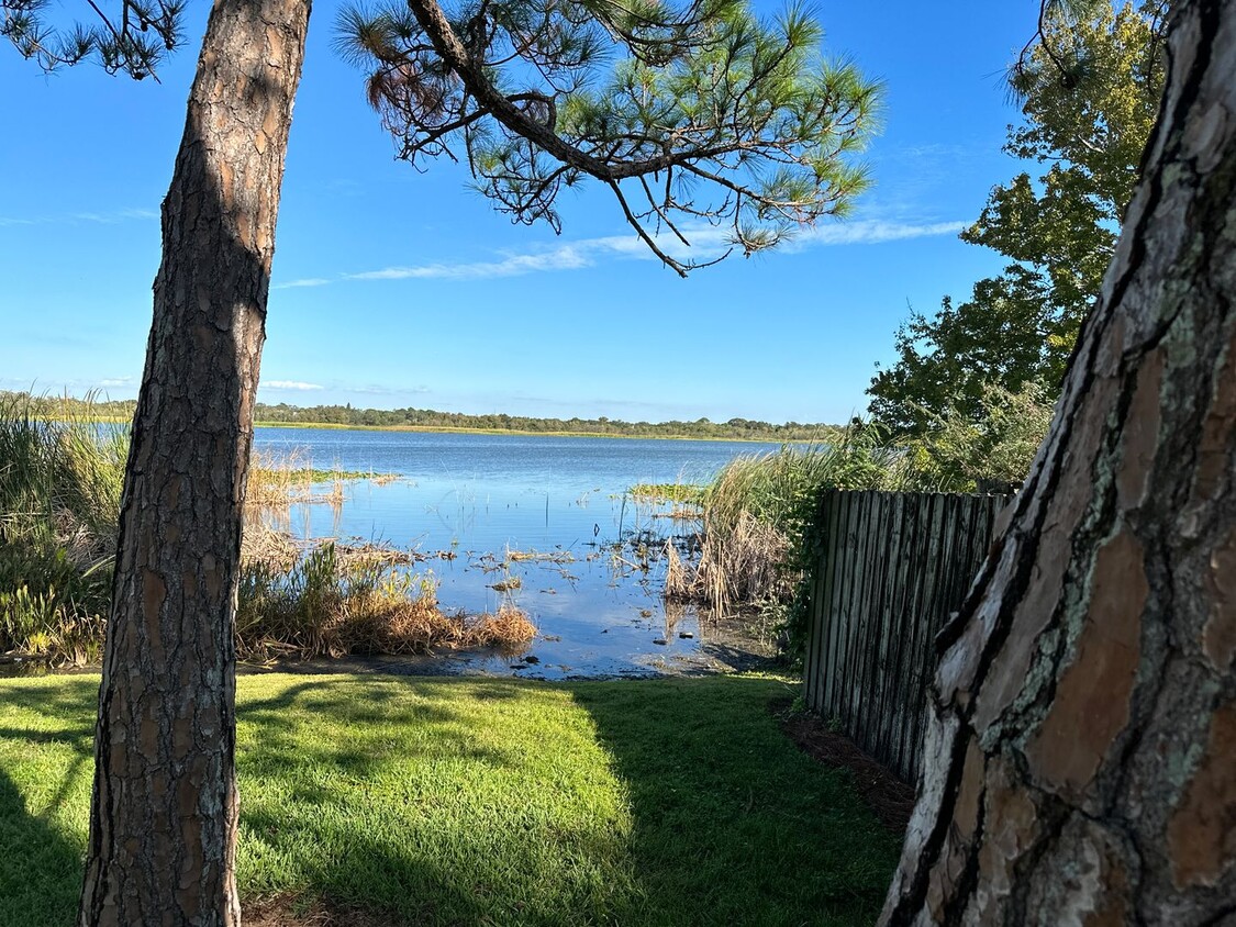Foto principal - ~~~Beautiful 3-Bedroom, 2-Bath Condo in th...