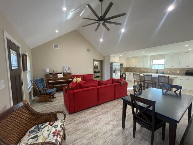 Foto del edificio - 2750 Cabaniss Ln