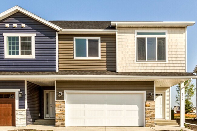 Foto del edificio - Cottagewood Townhomes