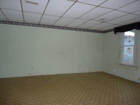 Building Photo - 3 br, 1 bath House - 112 E. Pratt St