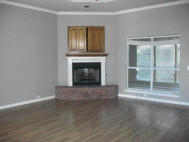 Building Photo - 9020 Monticello Dr