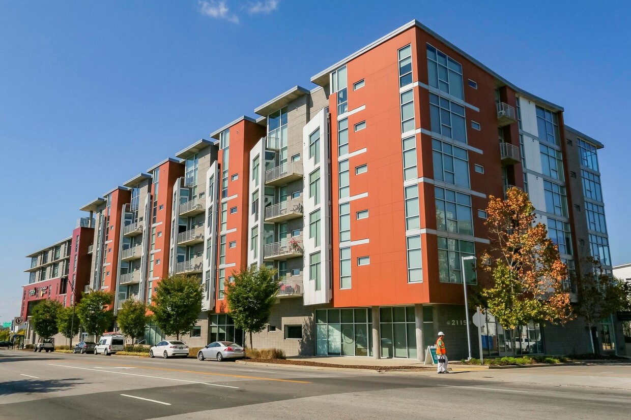 Primary Photo - Charming Apartment in Nashville!